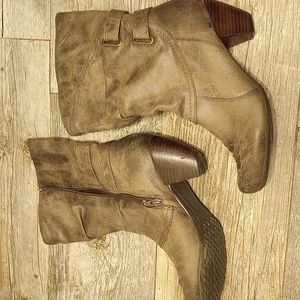 Cute mid-calf brown booties